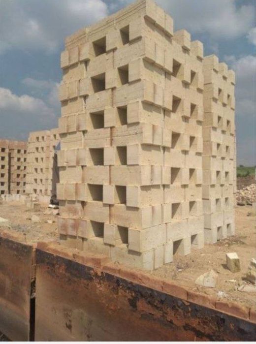 G’isht sotiladi. Qiziltepa g’ishti