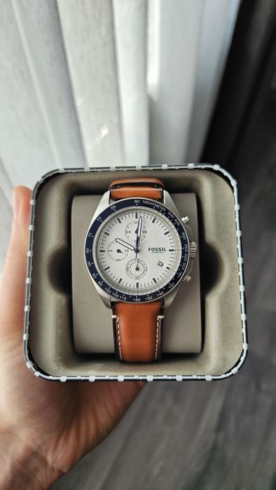 Ceau Fossil aproape nou
