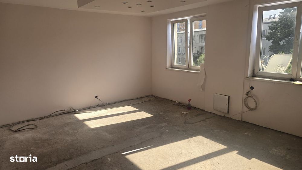 Vand apartament cu 2 camere in Deva, zona Dacia,