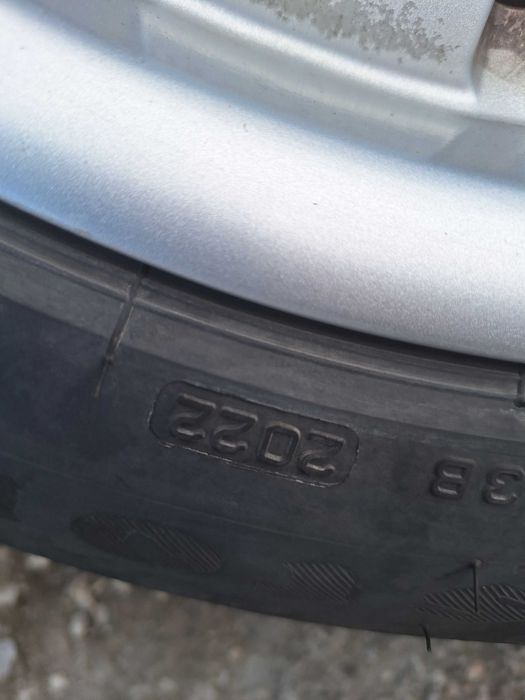 Гуми с джанти 205 55 1б