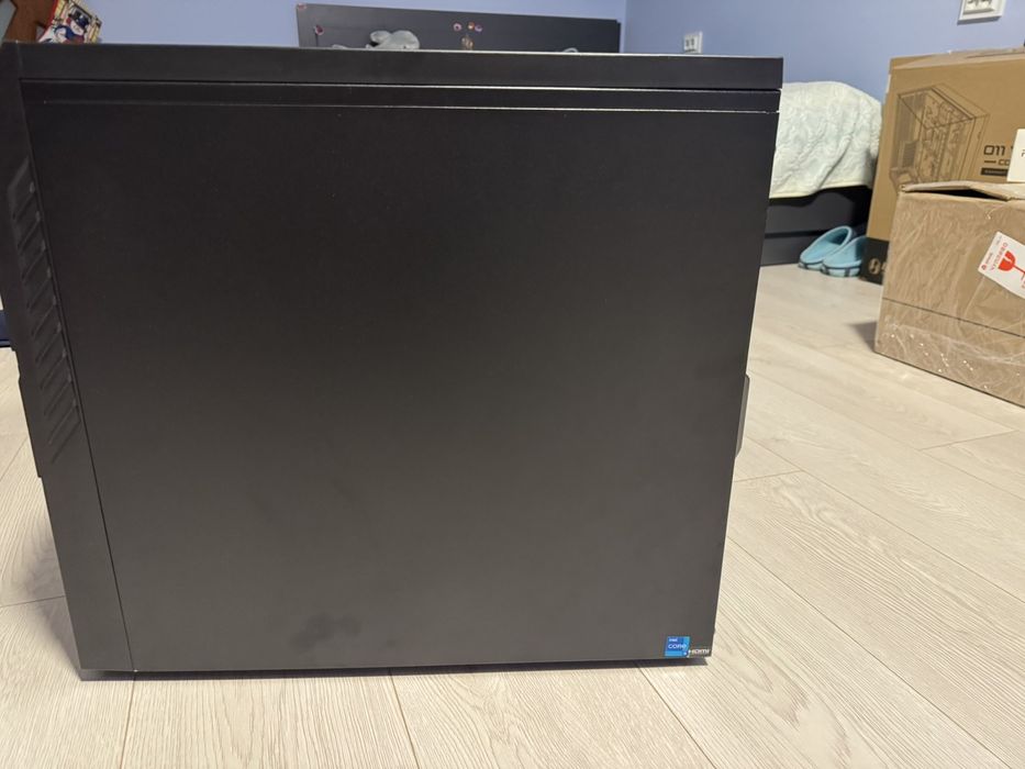 Продавам компютър ГЕЙМЪРСКИ