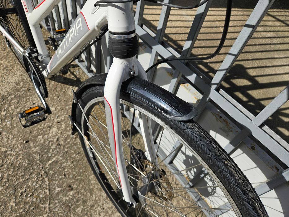 Хидравлика-алуминиев велосипед 28 цола VICTORIA-шест месеца гаранция