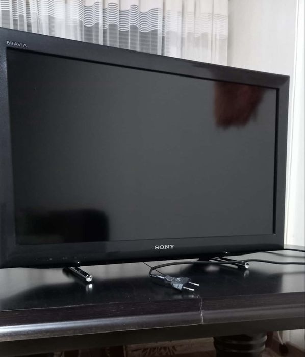 LCD телевизор Sony Bravia KDL-26EX550