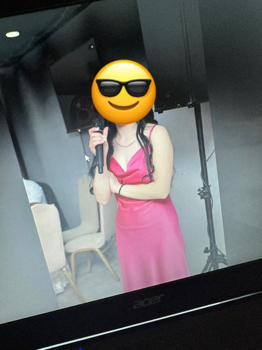 Продам платья ,костюм