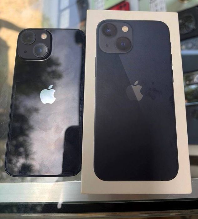 iPhone 13 mini Midnight  Hotirasi: 128gb narxi: 249$