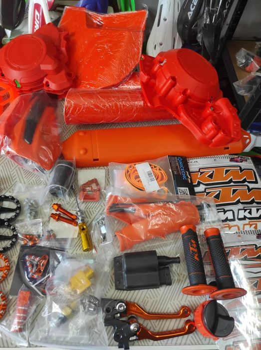 Мото аксесоари КТМ