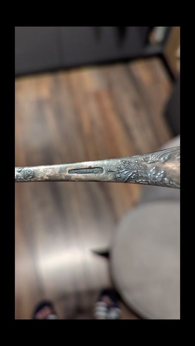 Посребрени прибори за хранене