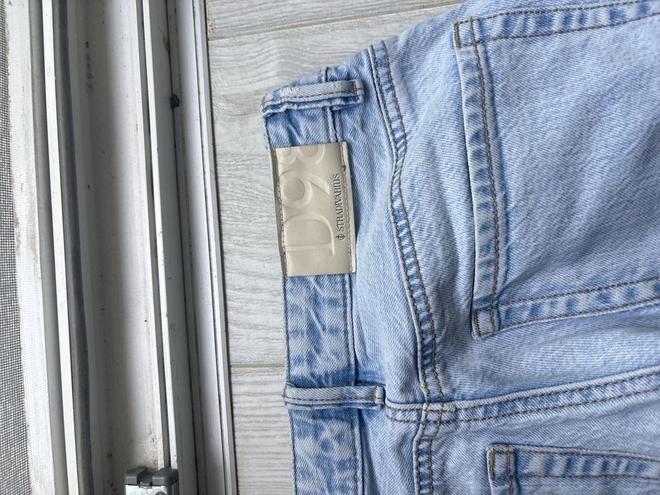 Дънки Stradivarius, 34
