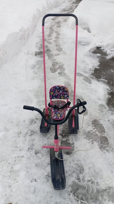 Продам Снегокат бу