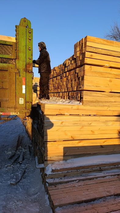 Брус, пиломатериал