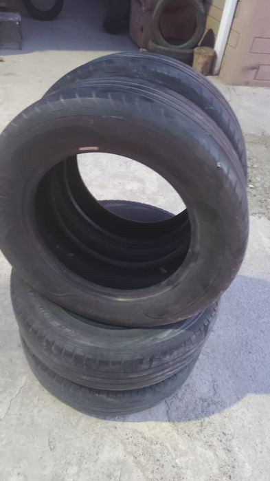 Продам шины летние на 16