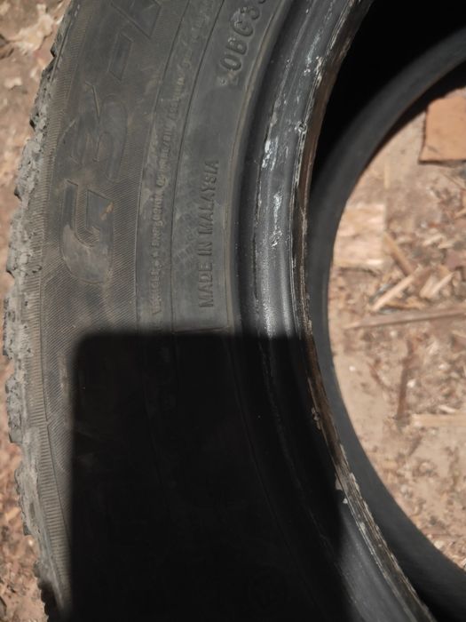 Продам, резину 195/65R15