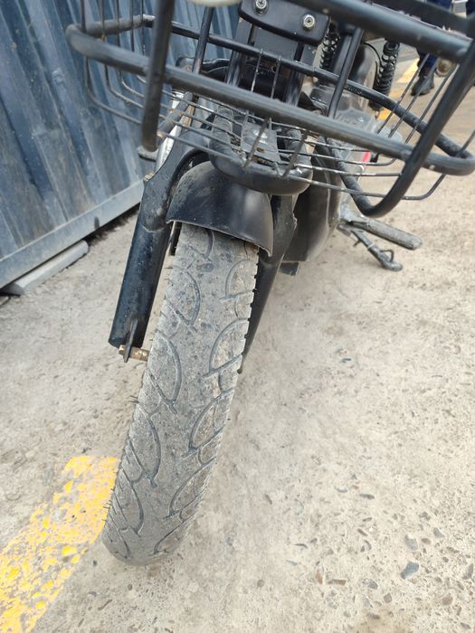 Elektroskuter sotiladi