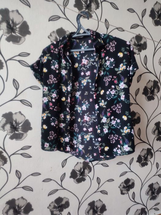 Джинсы женские .