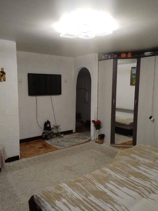 Продам 2 комнатную квартиру