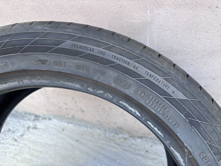 Anvelope 235/45R18