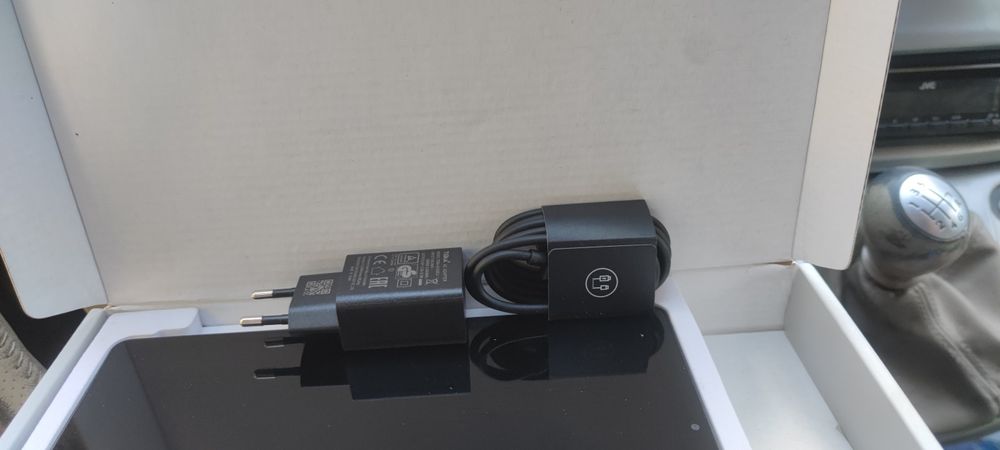 Таблет Acer iconia A8