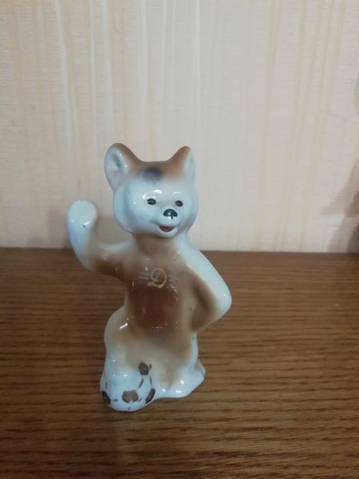 Продам статуэтки фарфоровые времен СССР