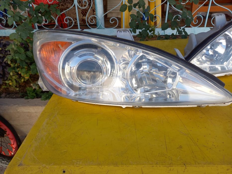 Фары на тойота 30
