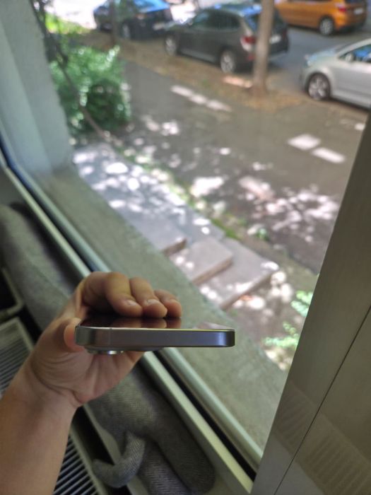 iPhone 15 Pro Max de America