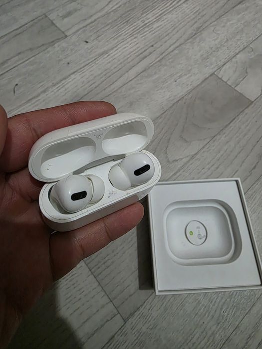 Продам airpods pro 1 gen