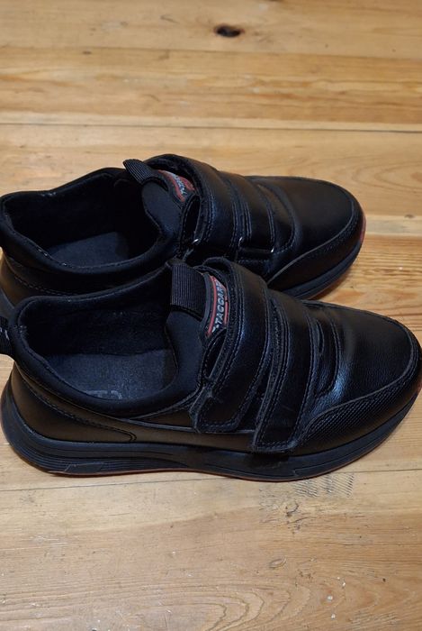 Туфли на мальчика. Размер 32