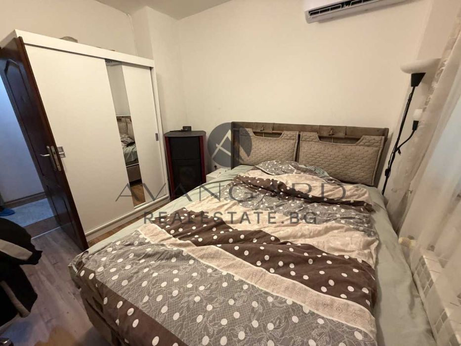 Продава се Четиристаен апартамент в Пловдив, Тракия - 86 кв.м за 956 €/кв.м - Снимка #6