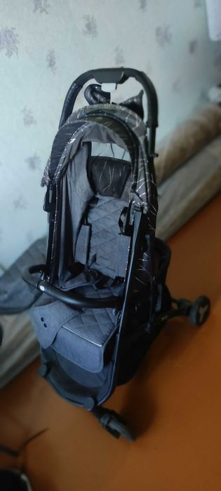 Детская коляска .