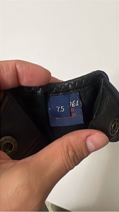 Кожаные перчатки идеал