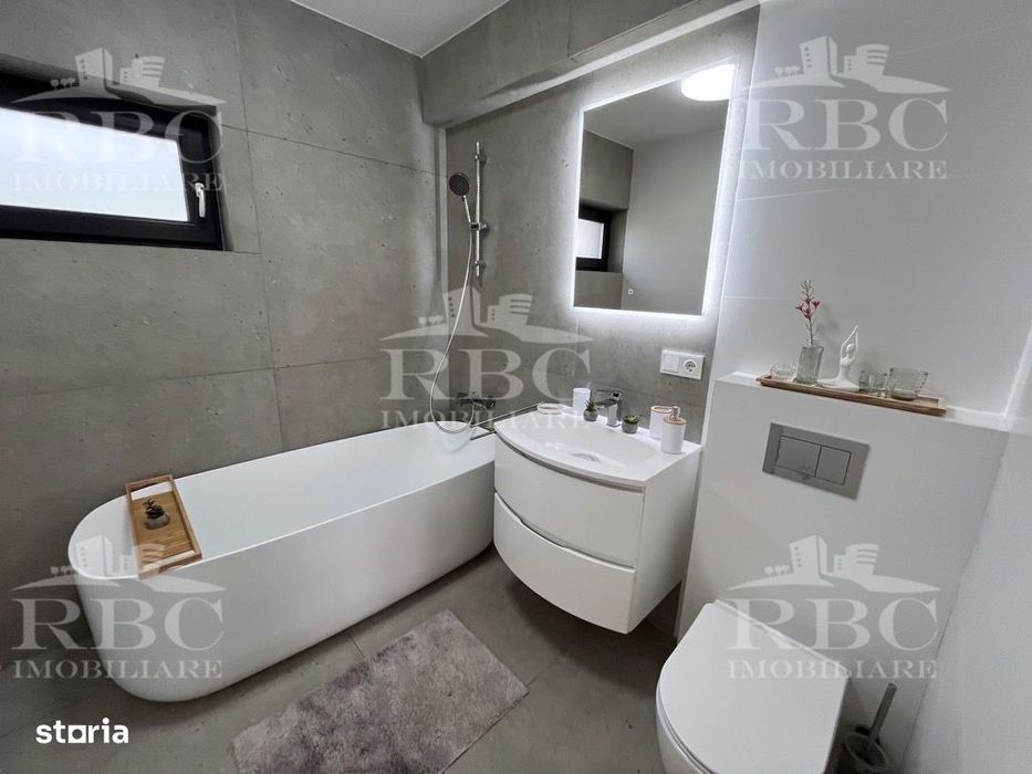 Casa individuala ultrafinisata cu teren 500 si parcare