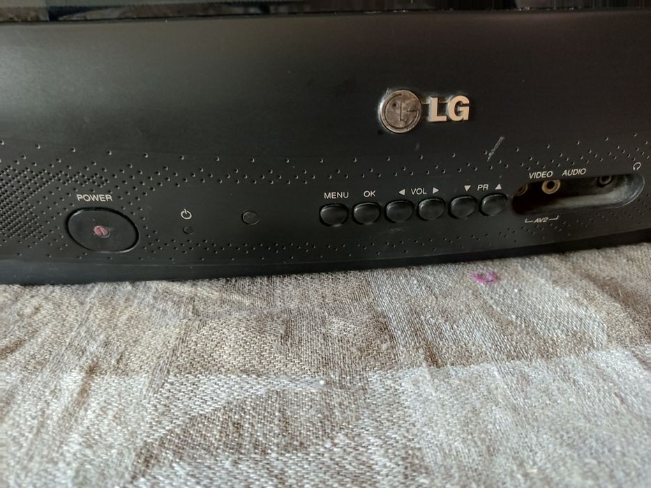 Телевизор LG б/у недорого