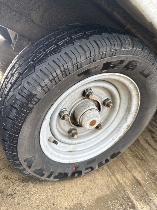 Platforma/Trailer basculabila 3500 kg