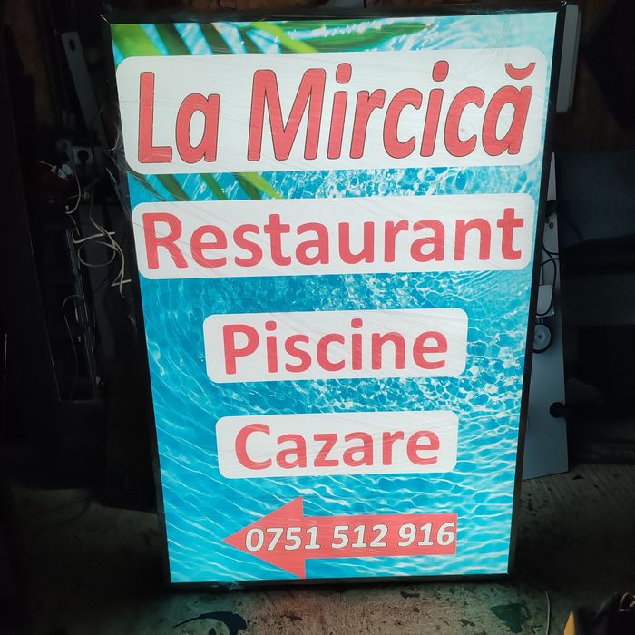 Reclame luminoase ,Litere volumetrice