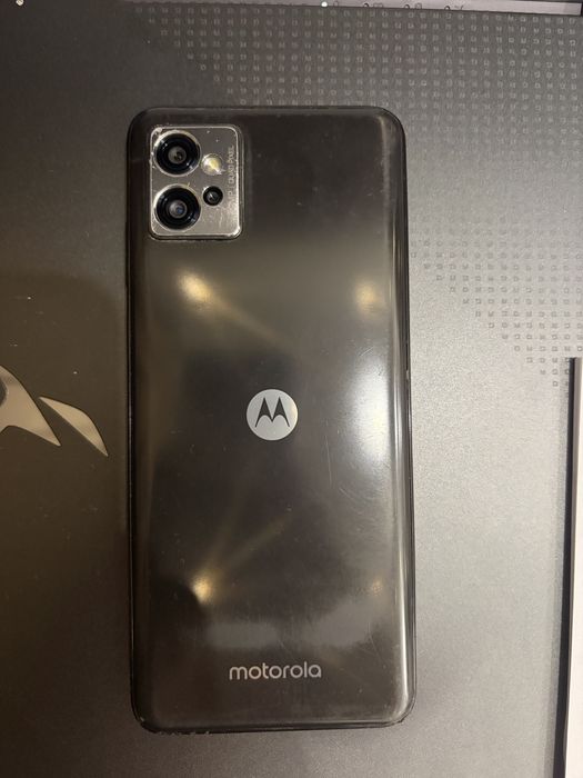 Телефон Motorola g32