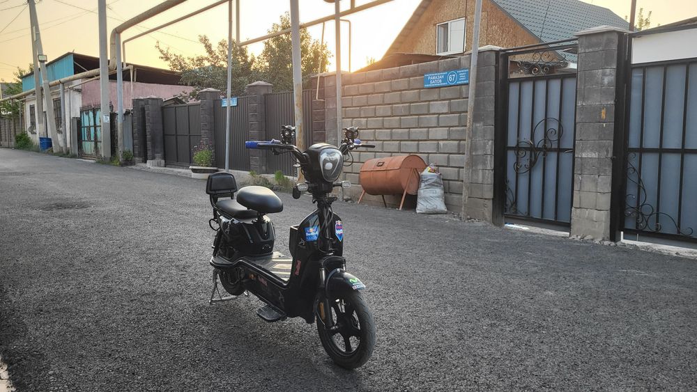 Скутер сатылады аманат х5