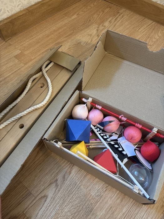 Мобили монтессори с деревянной стойкой