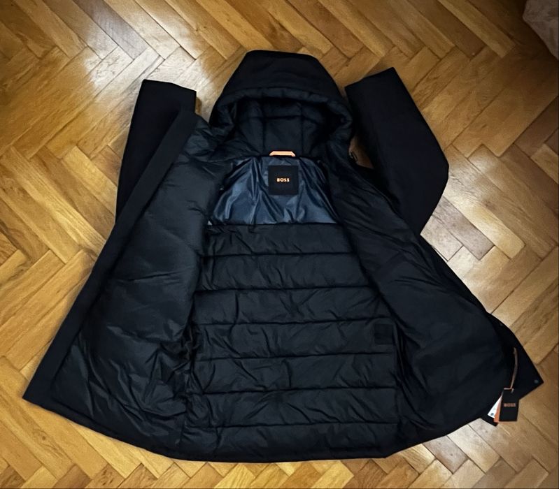 Geaca Boss - marimi L, XL, XXL