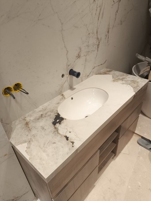 Раковина из керамогранита