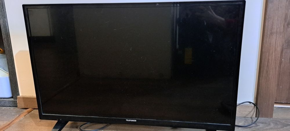 Телевизор Telefunken 32" (81 см) -перфектно състояние
