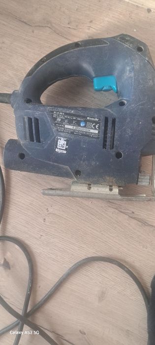 Fierăstrău electric