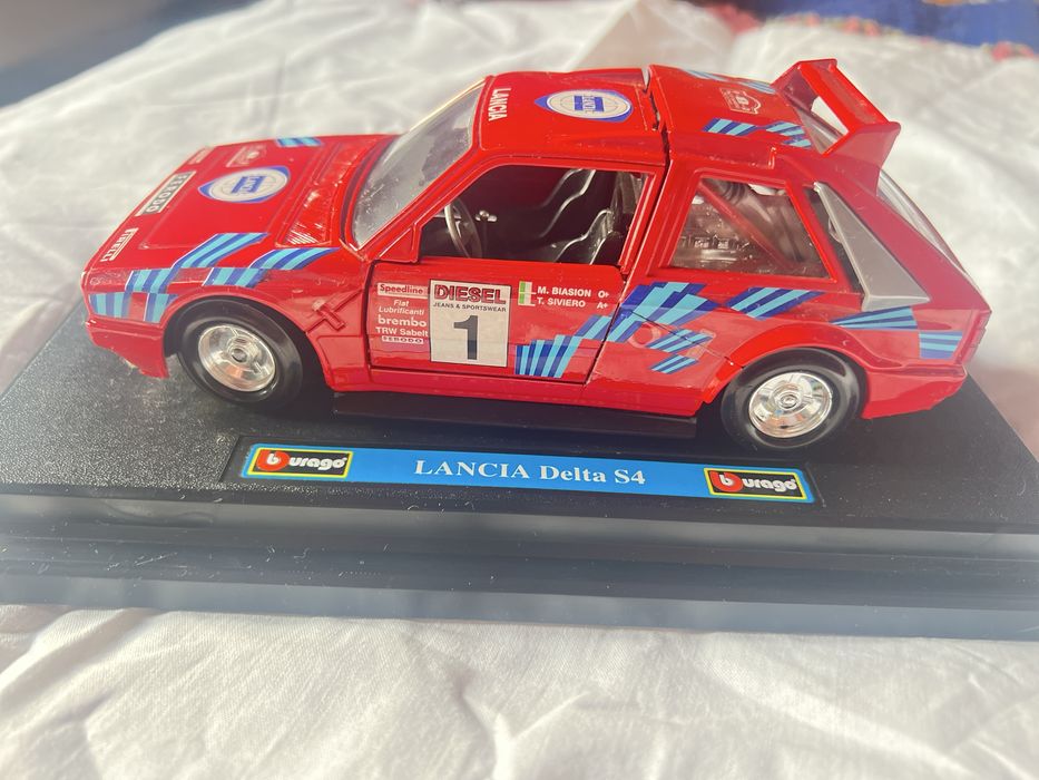 Lancia Delta S4 Bburago 1:18 rally Biasion Siviero