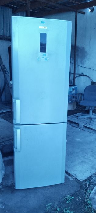 Холодильник в Рабочем состоянии