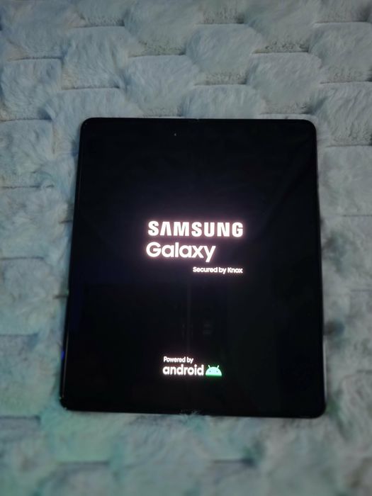 vand galaxy z fold 5