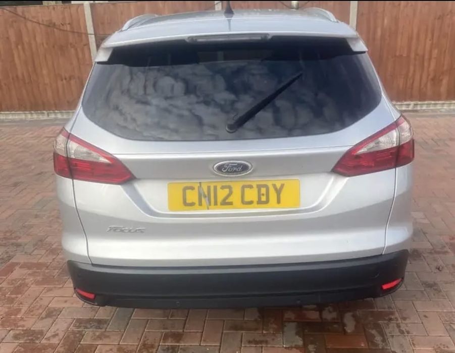 Dezmembrez Ford Focus 3 1.6tdci 2013