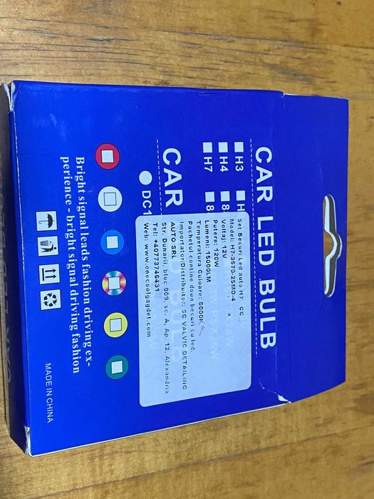 Vand becuri LED 12v 15000lm 120W noi, sau schimb cu becuri LED H1