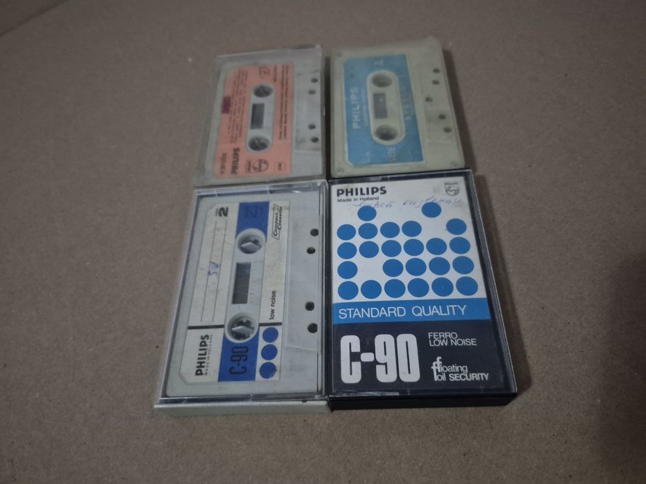 Vand Lot 4 casete audio originale Philips C-90,C-60,C-45 minute  muzica  mixta