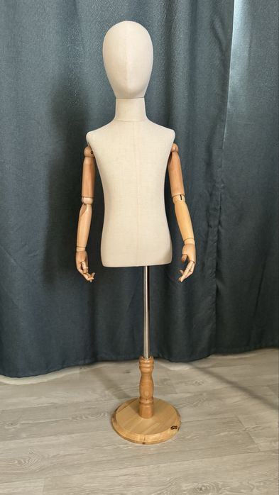 Продам манекен для детской одежды