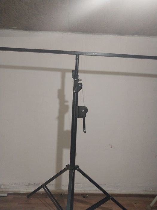 Штативы метыр  4 .