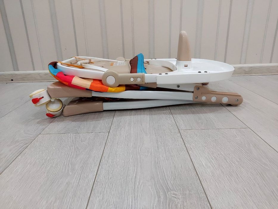 Стульчик для кормления детский