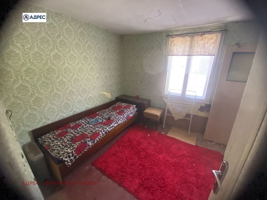 Къща в Враца, област-гр.Роман площ 320 цена 55000